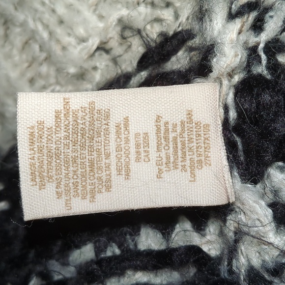 Free People, sz Small, black/off-white sweater ~ alpaca, wool, linen blends - Picture 6 of 8